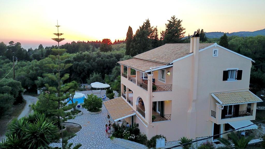Galazio Sunset Villas ガイオス エクステリア 写真