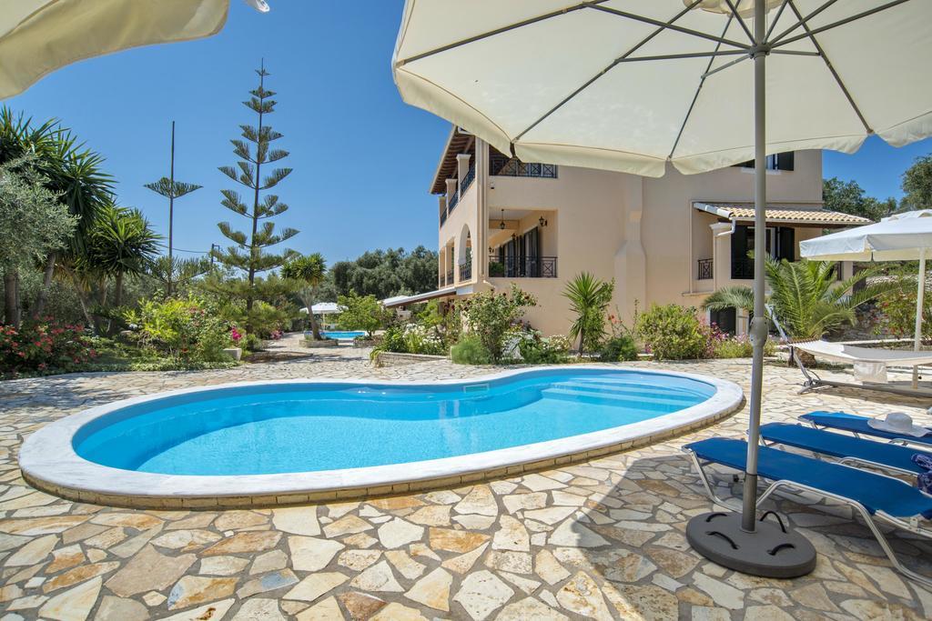 Galazio Sunset Villas ガイオス エクステリア 写真