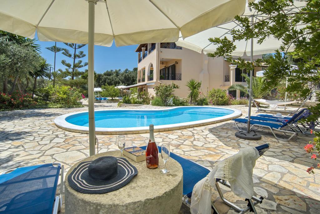 Galazio Sunset Villas ガイオス エクステリア 写真